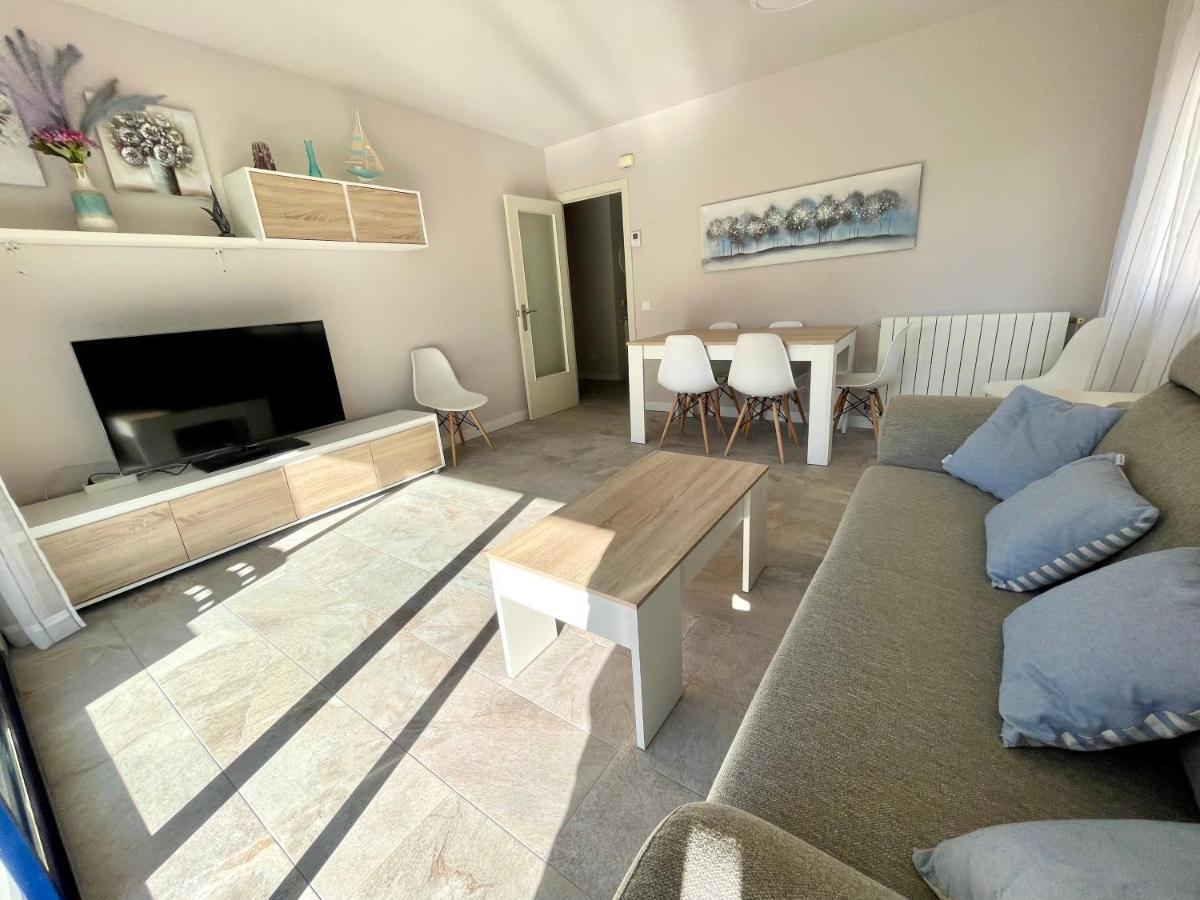 Maria Voramar Apartment กัมบริลส์ ภายนอก รูปภาพ