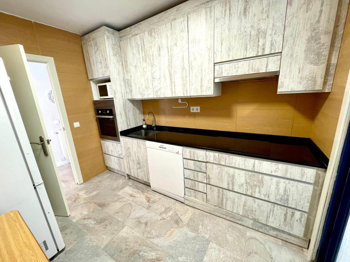 Maria Voramar Apartment กัมบริลส์ ภายนอก รูปภาพ