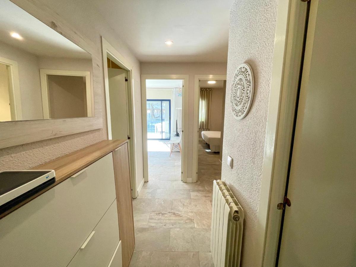 Maria Voramar Apartment กัมบริลส์ ภายนอก รูปภาพ