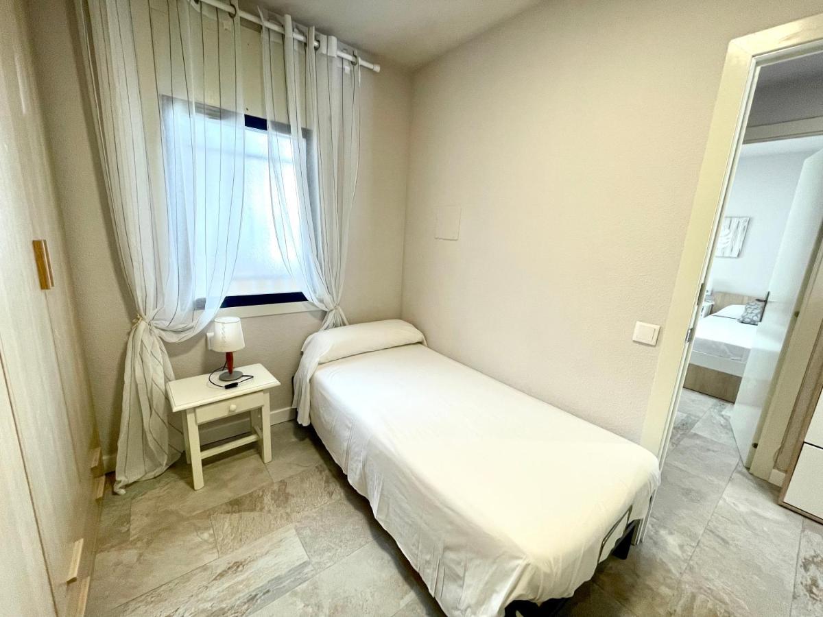 Maria Voramar Apartment กัมบริลส์ ภายนอก รูปภาพ