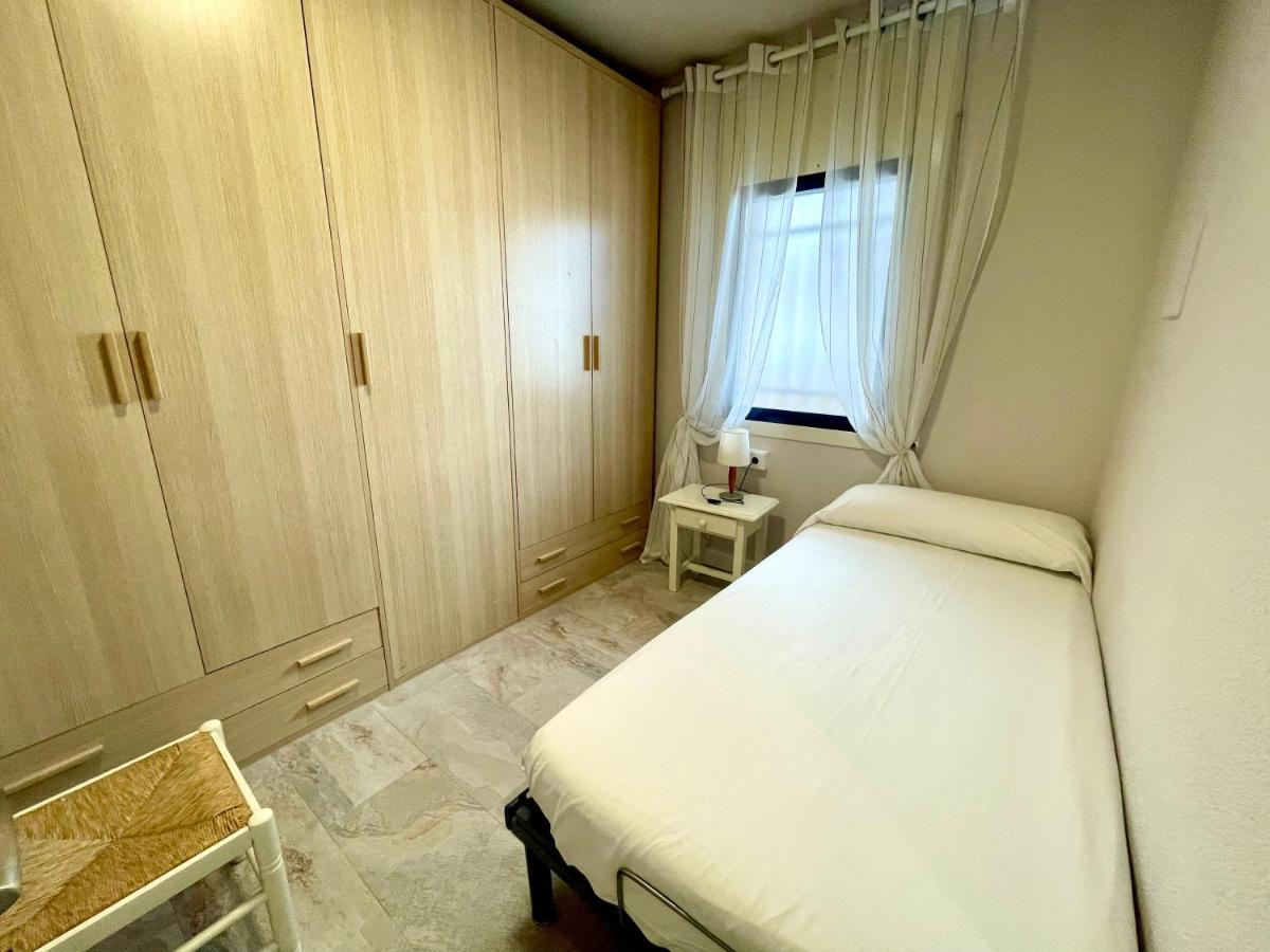 Maria Voramar Apartment กัมบริลส์ ภายนอก รูปภาพ