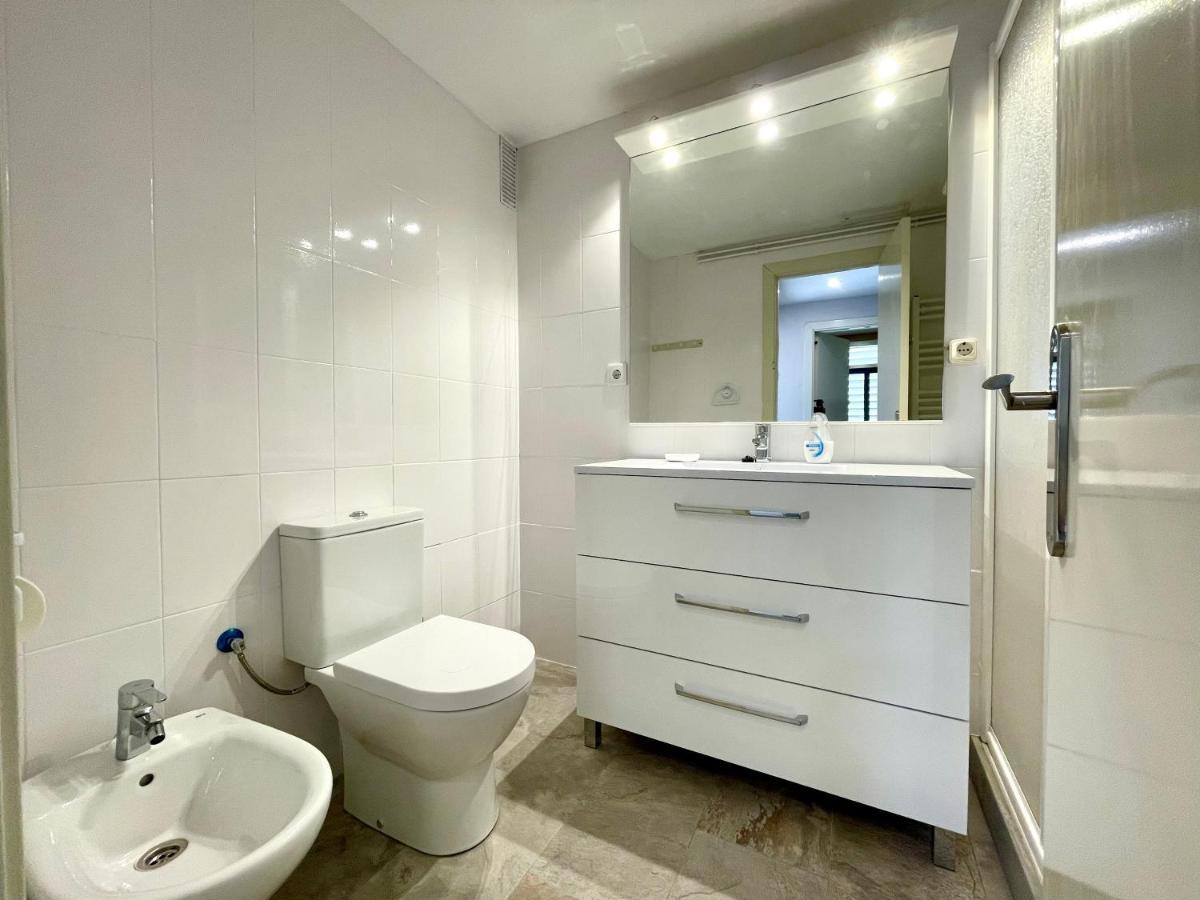 Maria Voramar Apartment กัมบริลส์ ภายนอก รูปภาพ